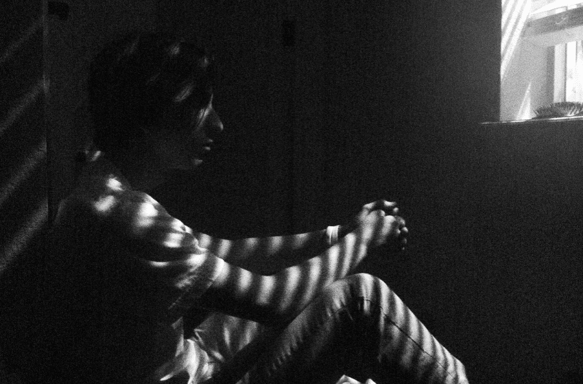 Quarentena: aumento nos casos de depressão e suicídio.