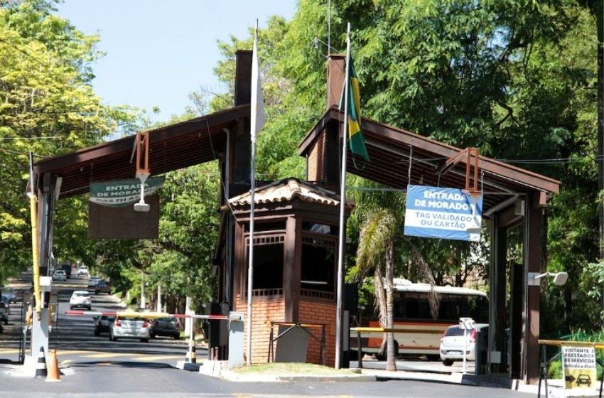 Grupo invade condomínio, faz reféns durante assalto a casas e é detido em Campinas.