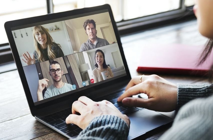 Projeto torna permanente possibilidade de votação virtual em condomínios.