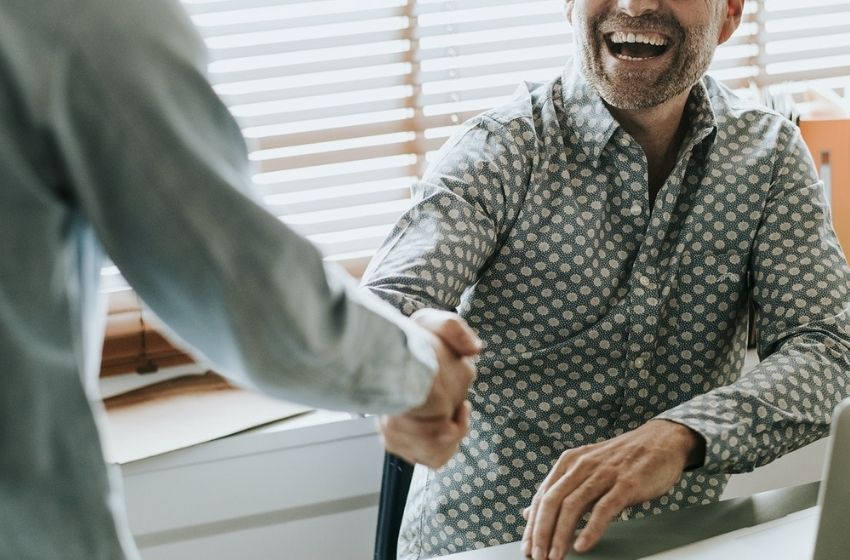 7 Motivos para fazer do Zelador o melhor amigo do Síndico.