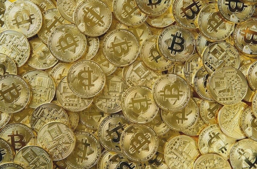 Síndico investe R$ 1 milhão de condomínio em Bitcoin.